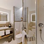 Upstalsboom فندق 5*
